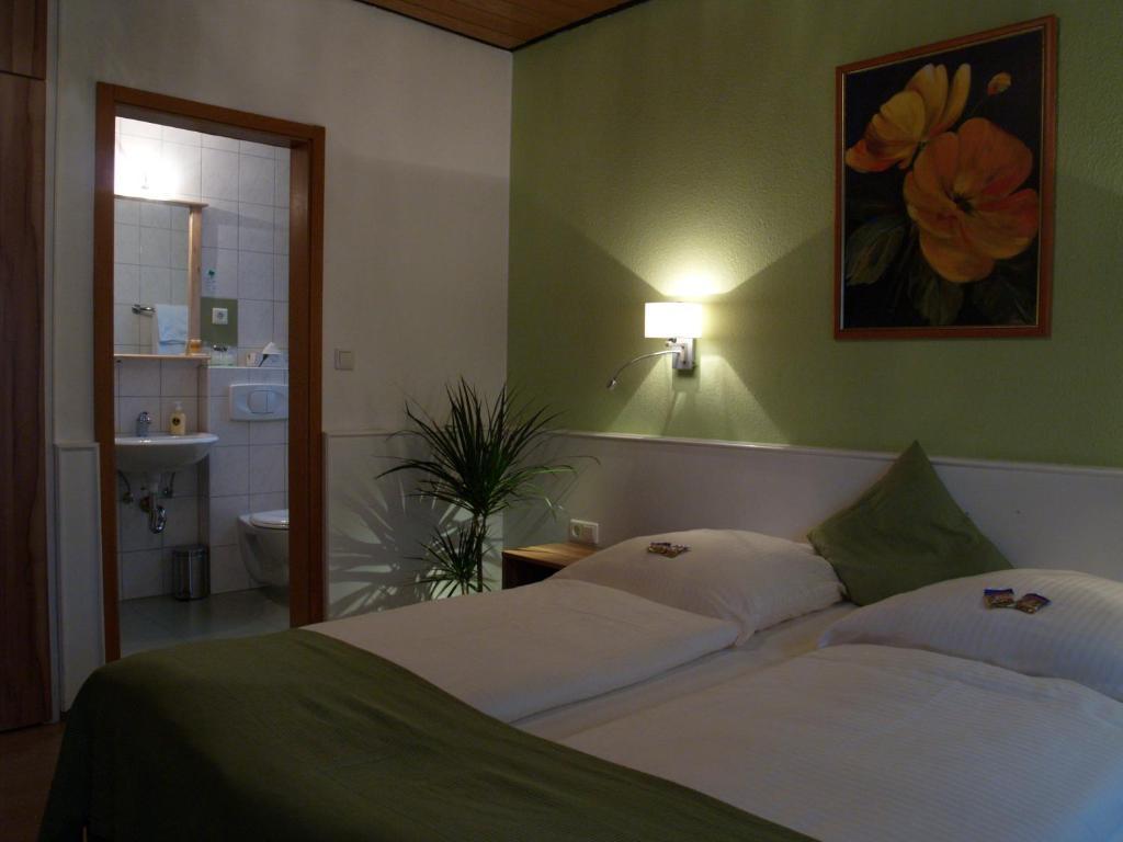 Hotel Smart-Inn Erlangen Oda fotoğraf